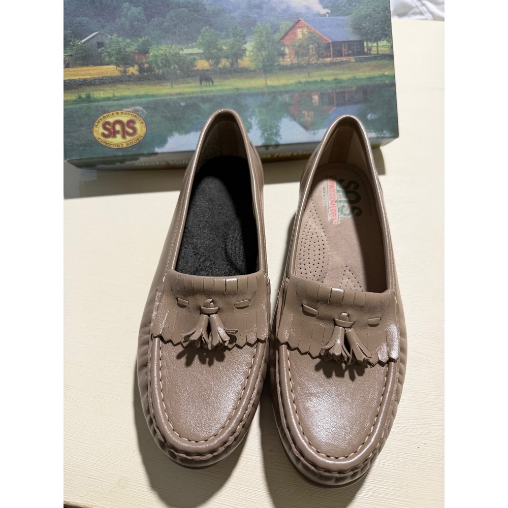 SAS Siesta Women 7 M Taupe Leather Kiltie Tassel Loafers Tripad Comfort Shoes